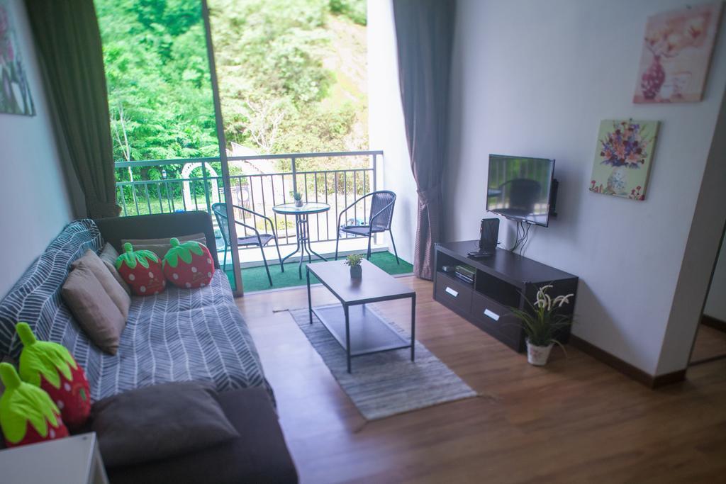 Strawberry Homestay Cameron Highlands Exteriör bild